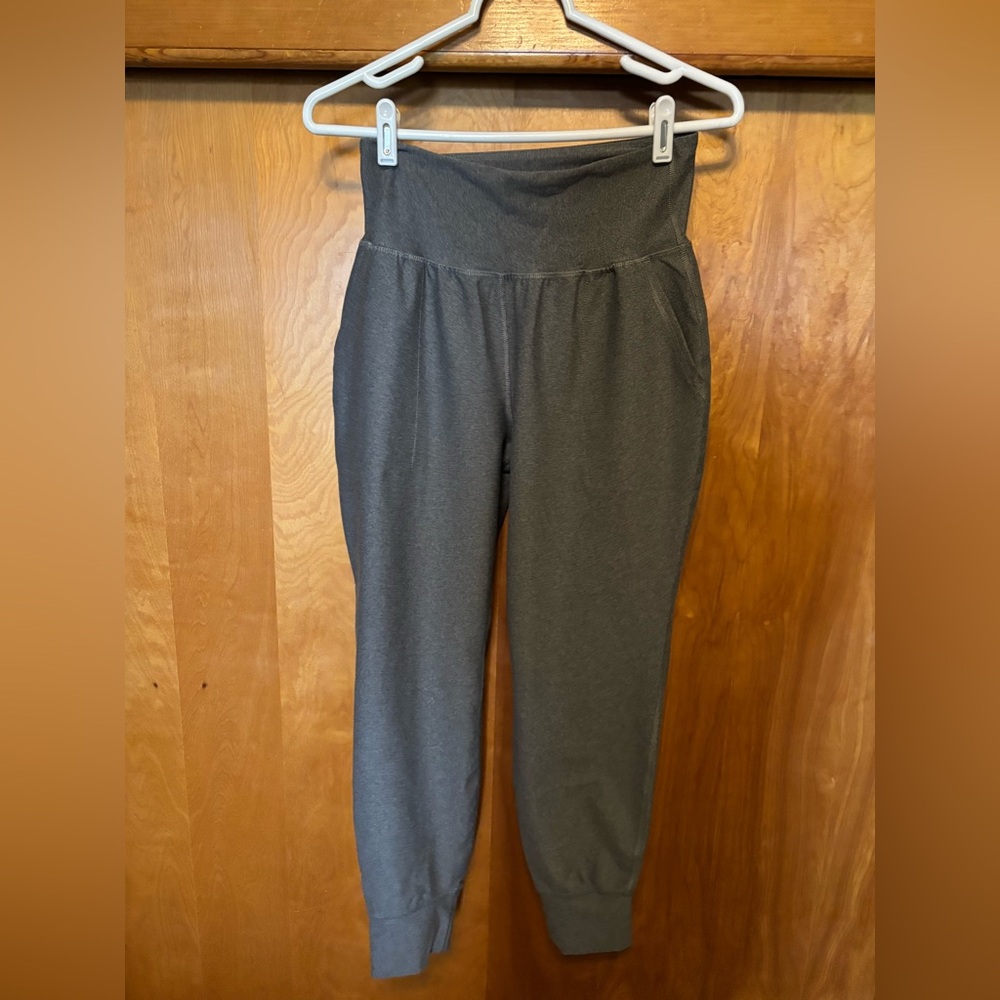 Old Navy Active High-Rise Gray Leggings